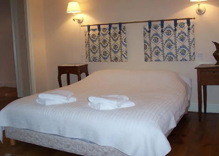 Chateau Champigny Couette-café Maillet (Allier)